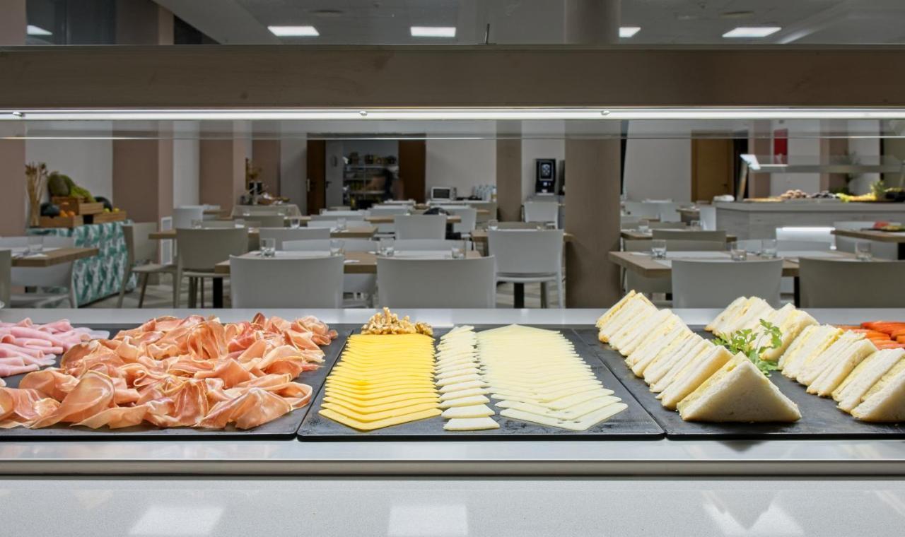 Checkin Madrid Mostoles Exterior photo