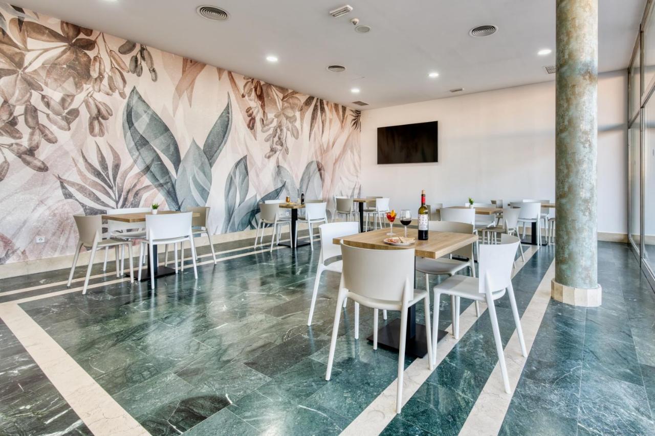 Checkin Madrid Mostoles Exterior photo